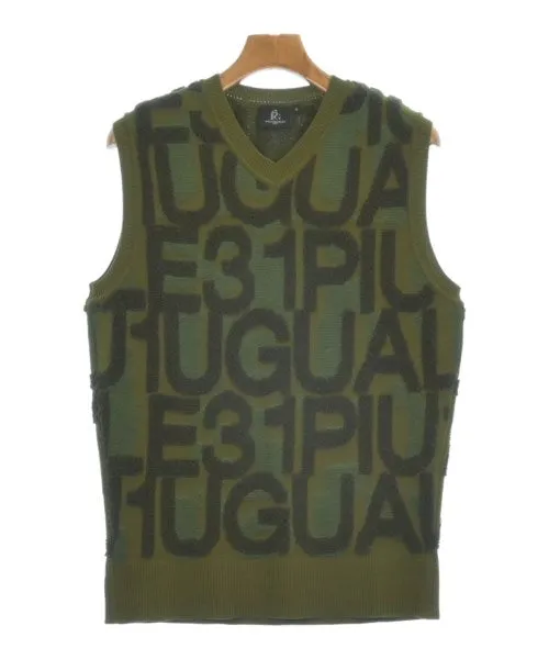 1piu1uguale3 Vests