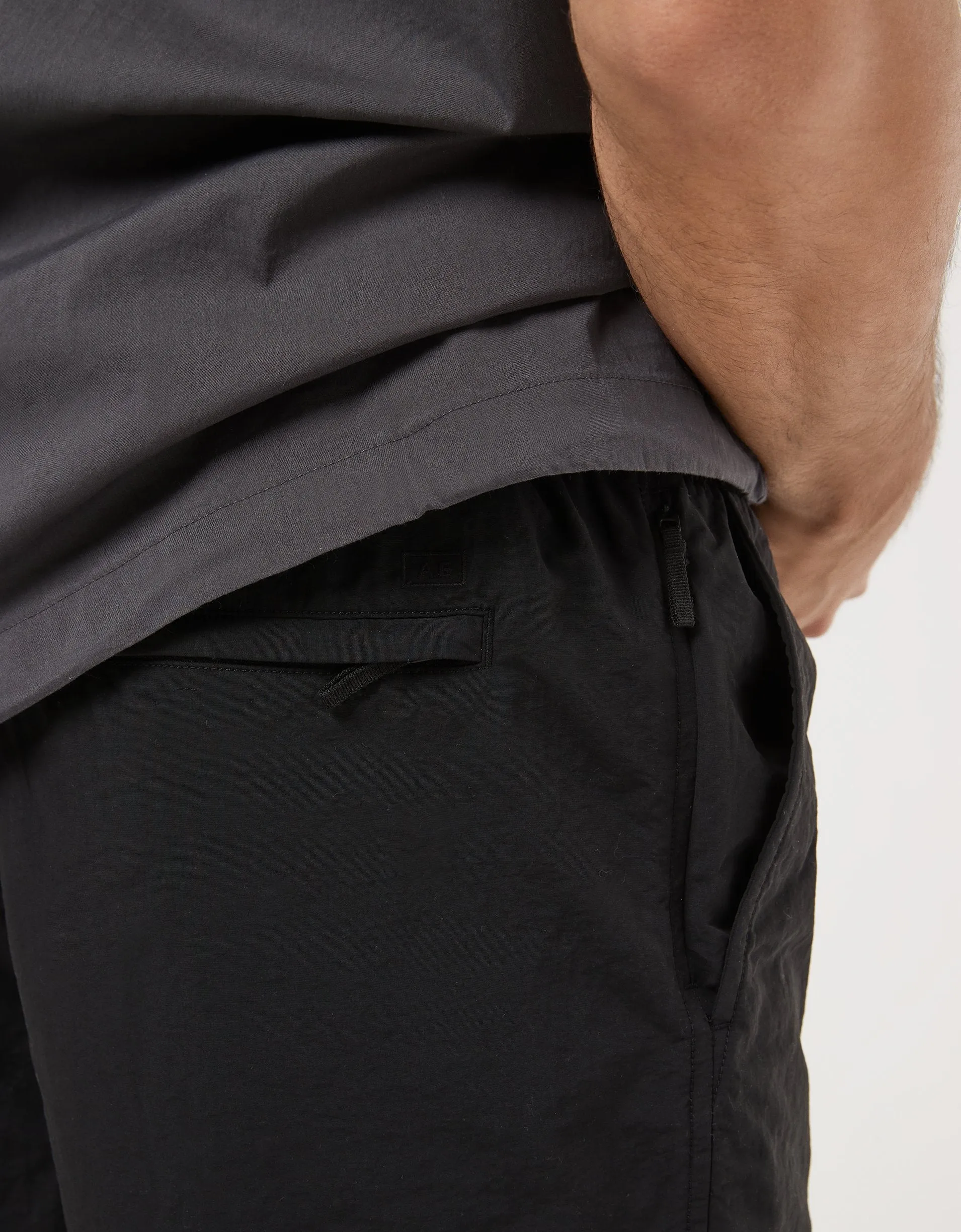 AE 24/7 5.5" Trekker Short