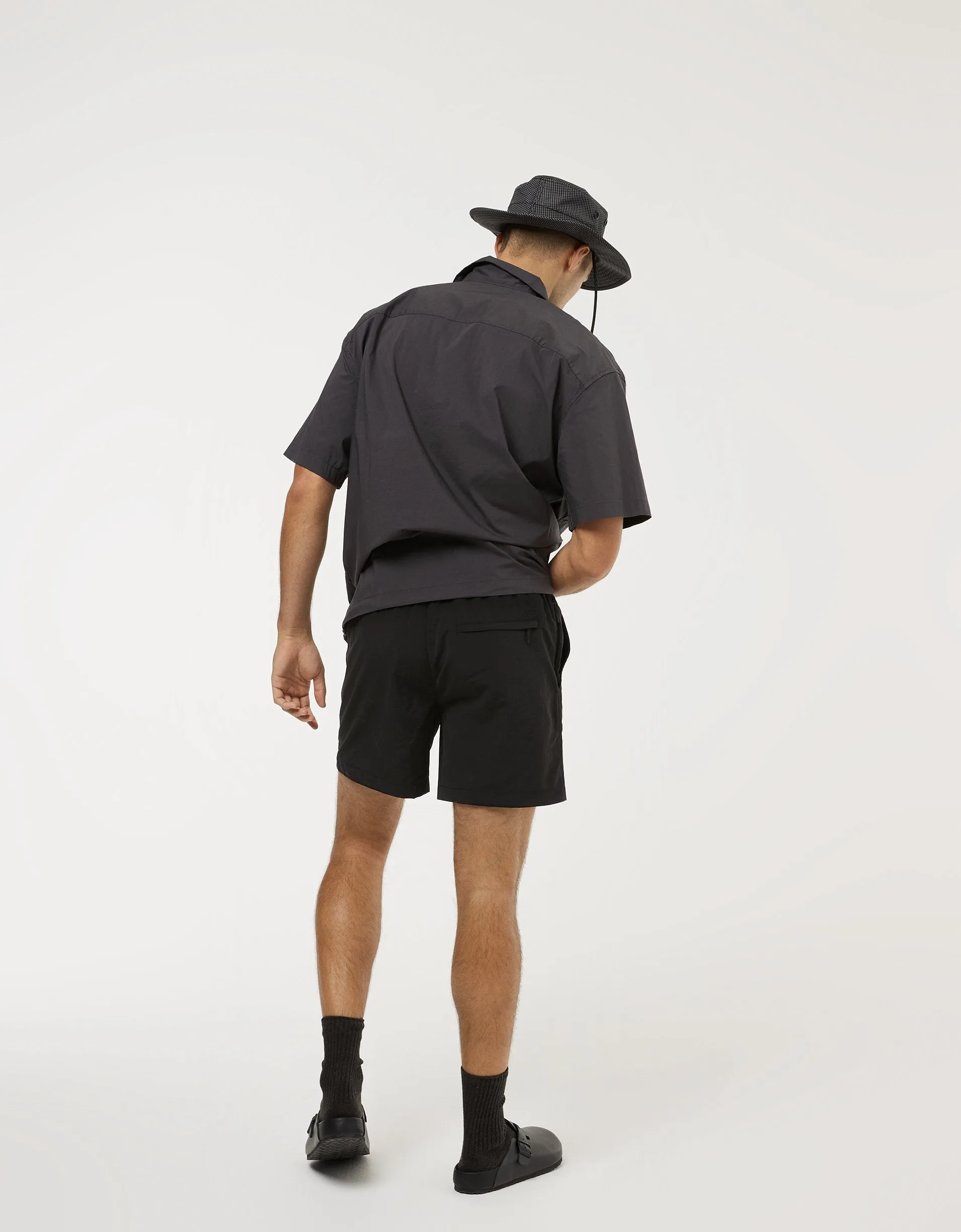 AE 24/7 5.5" Trekker Short