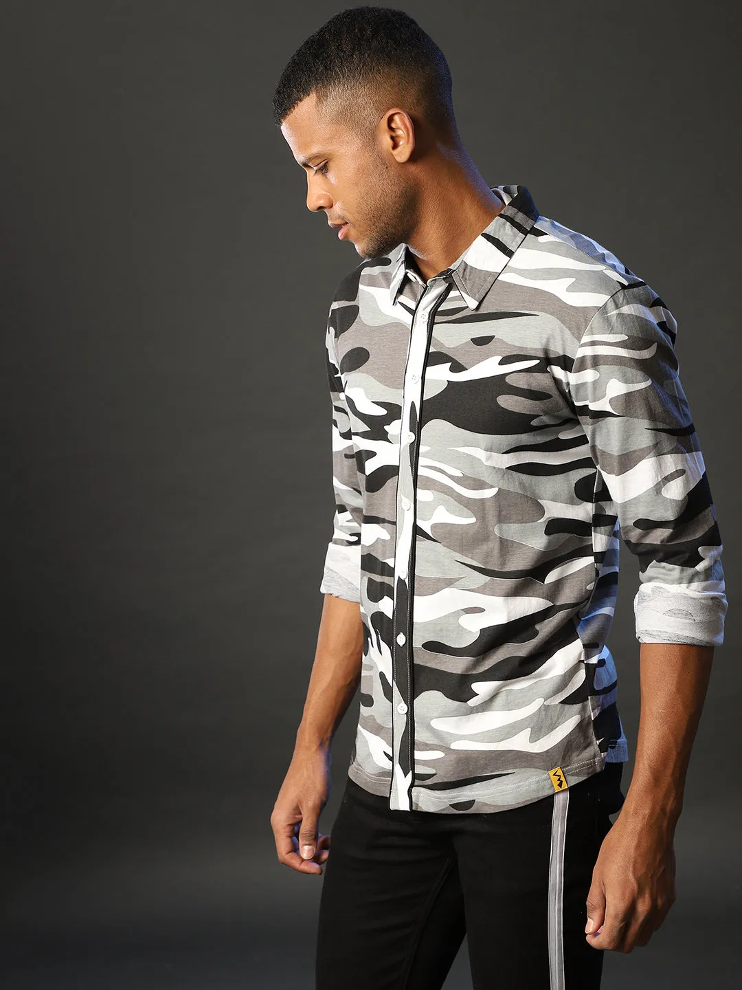 Campus Sutra Men Camouflage Full Sleeve Casual Shirts