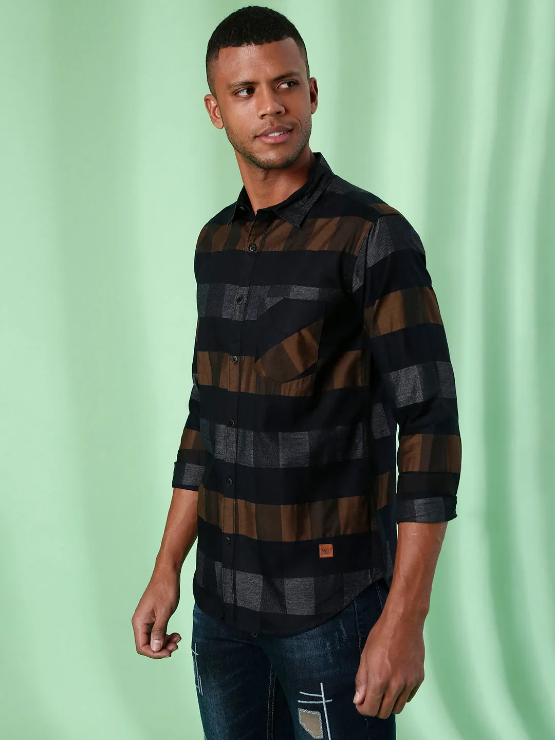 Campus Sutra Men Full Sleeve Checkered Casual Shirt