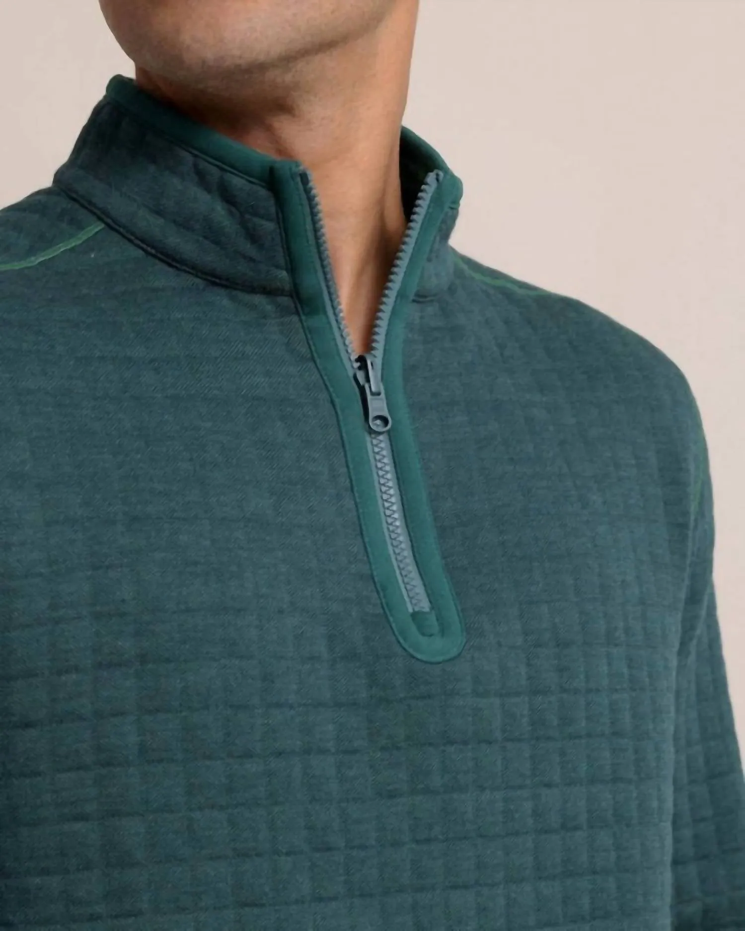 Fairwood Reversible Quarter Zip In Salt Meadow