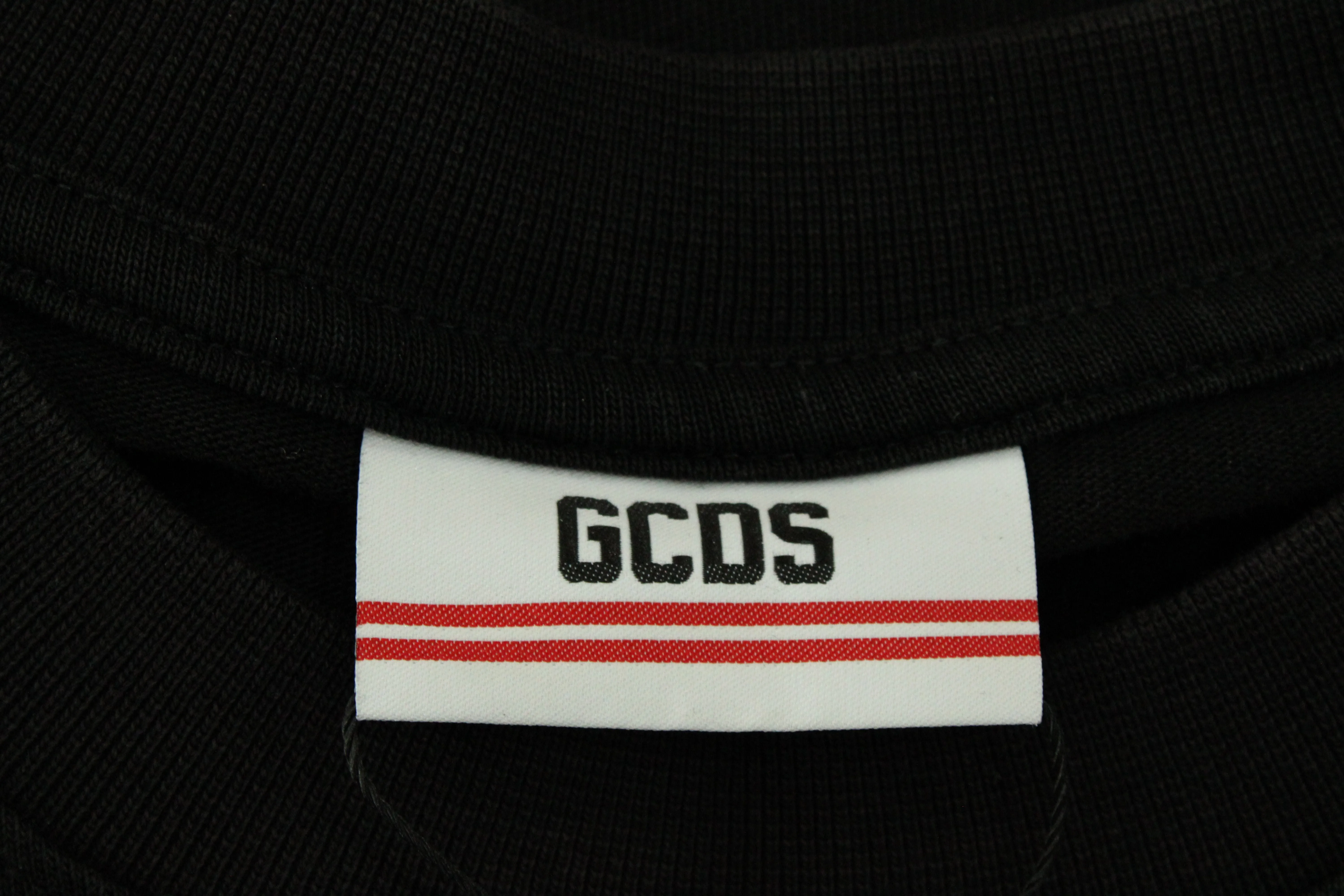 GCDS Logo-Print T-shirt in Black Cotton