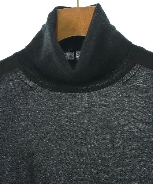 GIORGIO ARMANI Sweaters