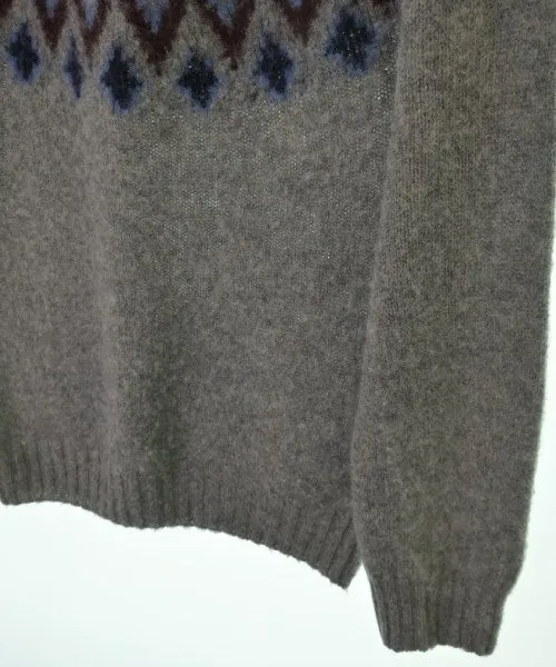 Howlin' Sweaters