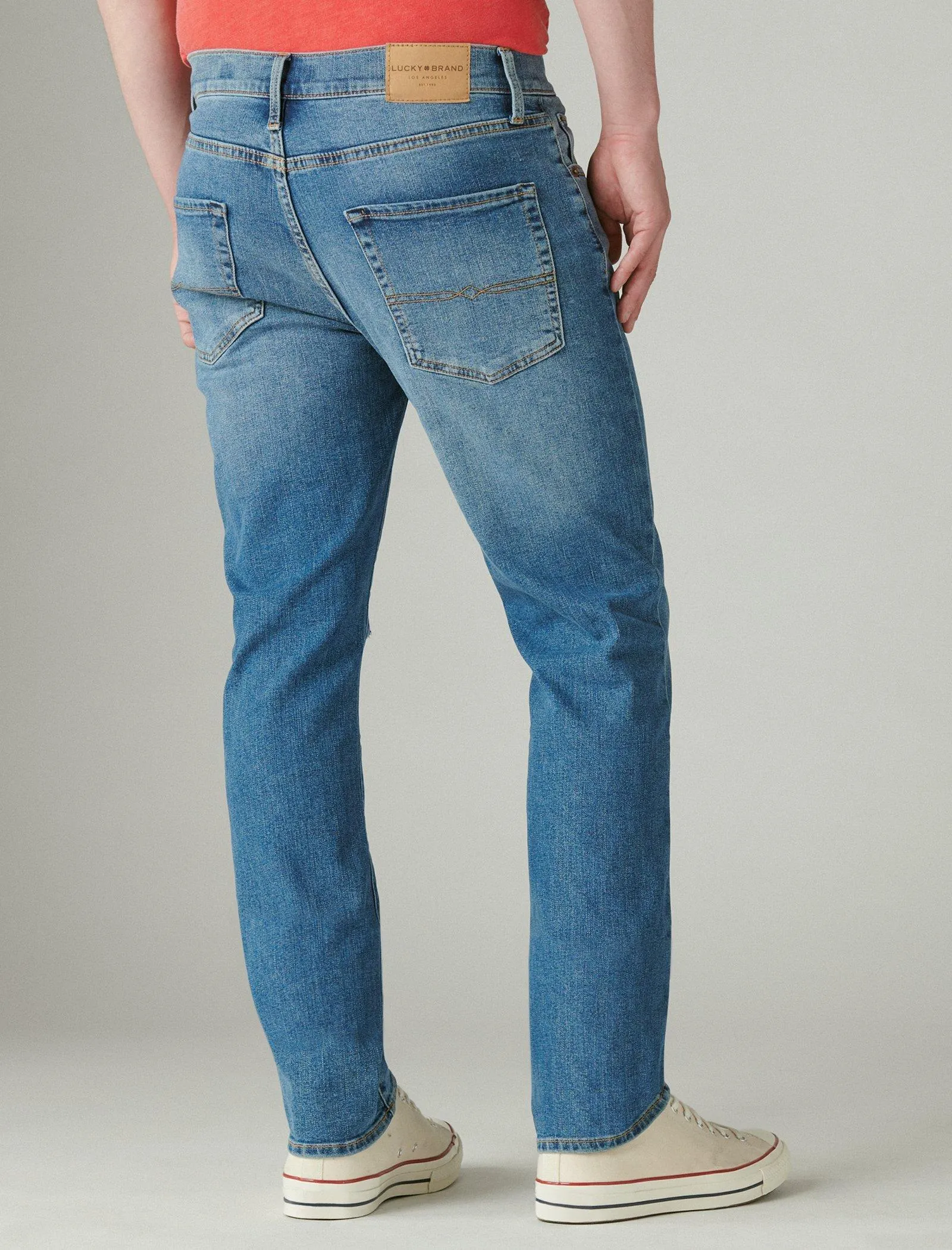 Lucky Brand Men's 410 Athletic Straight