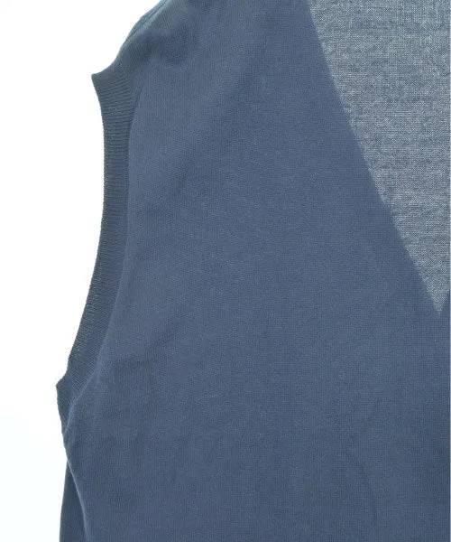 UNUSED Vests